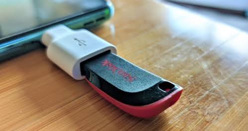 Service Laptop Ringan